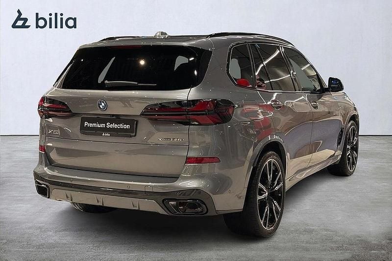 Begagnad BMW X5 2026 Grå SUV