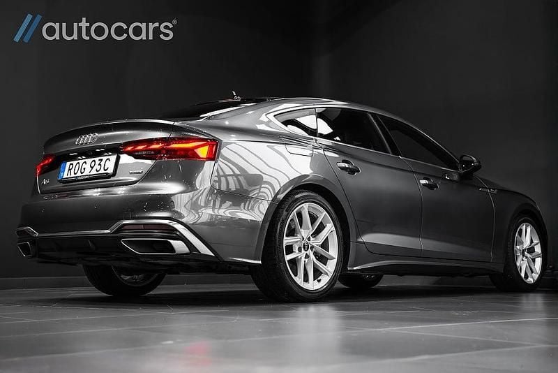 Begagnad Audi A5 Sportback S-Line 265 HK (194 kW) 2022 Grå Halvkombi