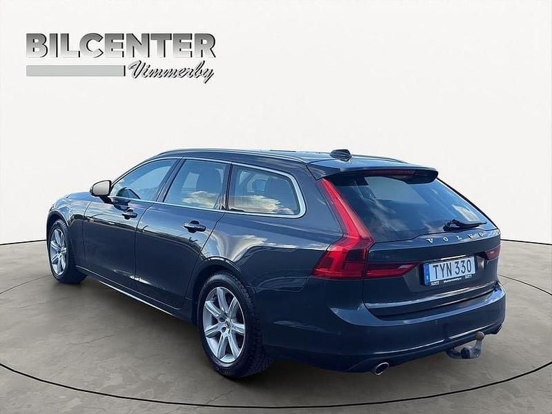 Begagnad Volvo V90 190 HK (139 kW) 2018 Grå Kombi