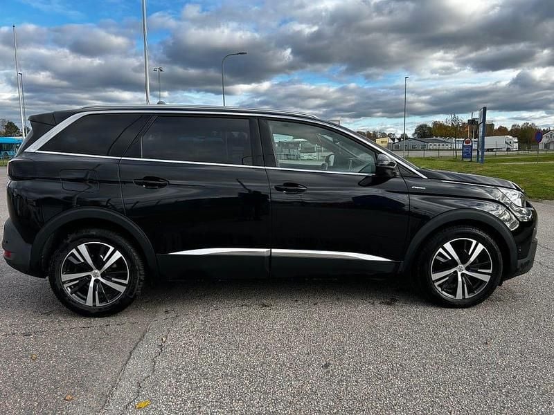 Begagnad Peugeot 5008 165 HK (121 kW) 2017
