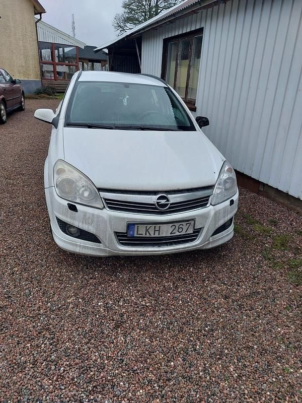 Begagnad 2009 Opel Astra | 19 000 kr (Marknadspris) - Bild 1/1