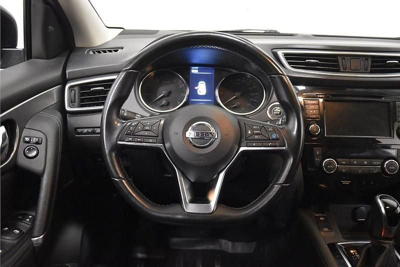 Begagnad Nissan Qashqai 360º 160 HK (117 kW) 2020 Svart SUV