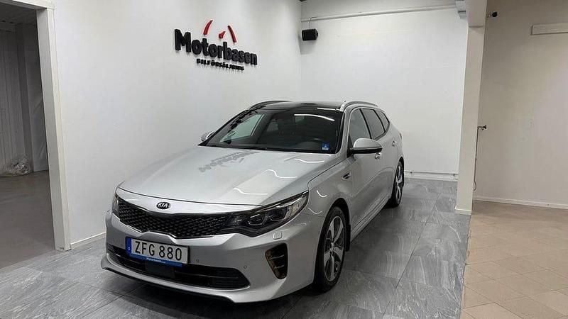 Begagnad Kia Optima GT-Line 141 HK (103 kW) 2018 Grå Kombi