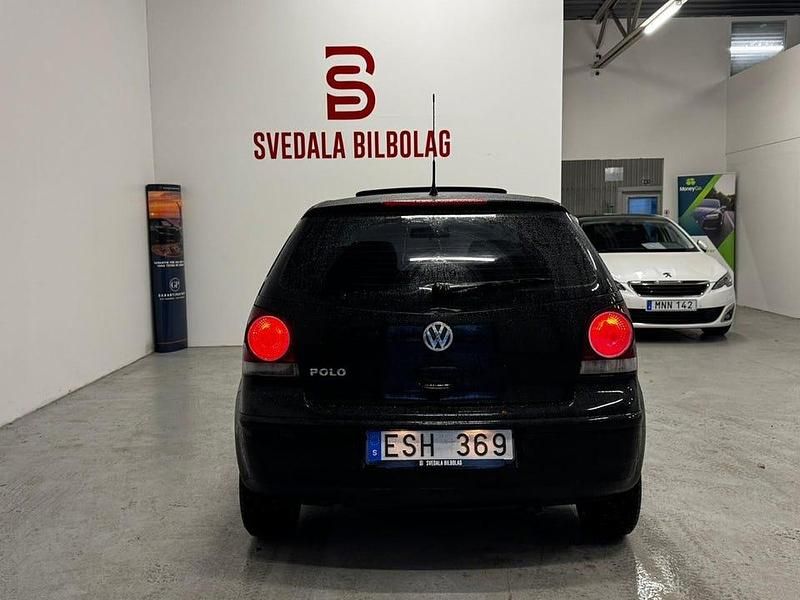 Begagnad VW Polo 80 HK (58 kW) 2009 Svart Halvkombi