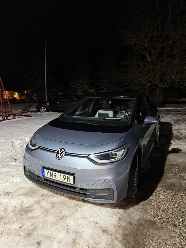 Begagnad 2021 VW ID.3 Pro Performance Halvkombi | 219 900 kr (Lite dyr) - Bild 1/4