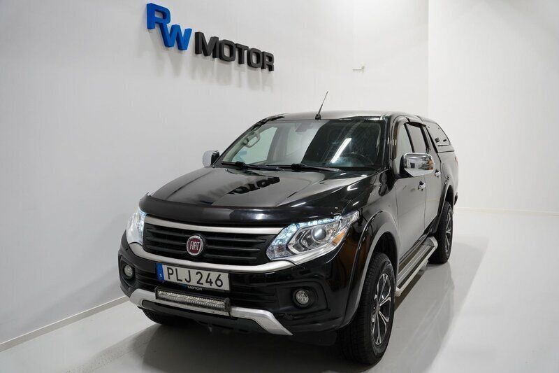 Svart Begagnad 2017 Fiat Fullback Pickup | 189 900 kr (Marknadspris) - Bild 1/4