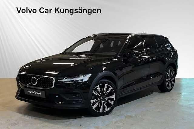 Begagnad 2023 Volvo V60 CC Plus Kombi | 399 900 kr (Marknadspris) - Bild 1/3