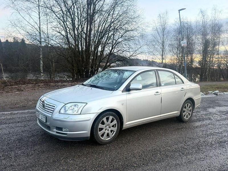 Begagnad 2003 Toyota Corolla Sedan | 29 900 kr - Bild 1/4