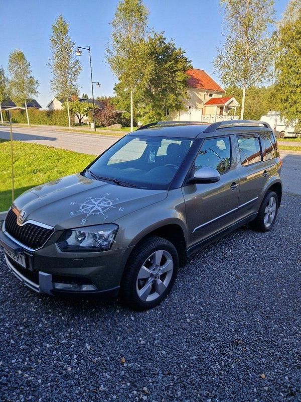 Grön Begagnad 2014 Skoda Yeti SUV | 50 000 kr - Bild 1/4