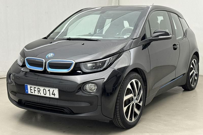 Svart Begagnad 2017 BMW i3 Comfort Edition Halvkombi | 164 000 kr (Marknadspris) - Bild 1/4