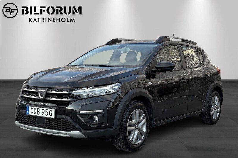 Svart Begagnad 2021 Dacia Sandero Stepway Halvkombi | 149 900 kr - Bild 1/4