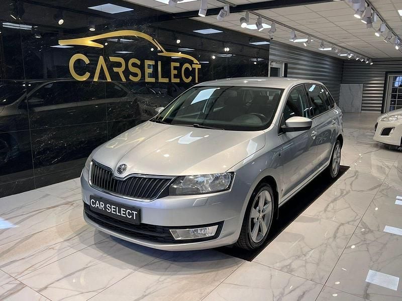Silver Begagnad 2014 Skoda Rapid Halvkombi | 79 800 kr (Marknadspris) - Bild 1/4