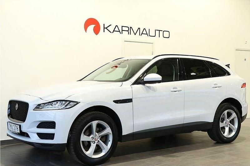 Begagnad Jaguar F-Pace 180 HK (132 kW) 2020 Vit SUV