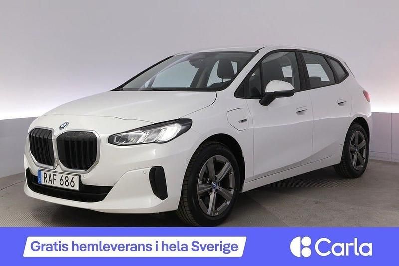 Vit Begagnad 2023 BMW 230 Kombi | 309 990 kr - Bild 1/2