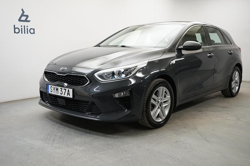 Begagnad Kia Ceed 121 HK (88 kW) 2019 Grå Halvkombi