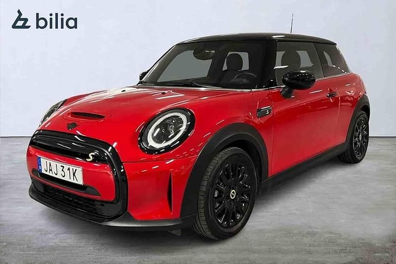 Röd Begagnad 2024 Mini Cooper SE Halvkombi | 229 900 kr - Bild 1/1