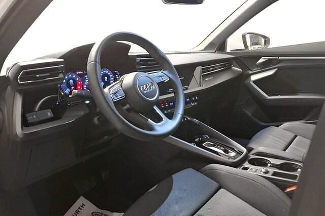 Begagnad Audi A3 Proline 151 HK (111 kW) 2025 Arkonavit