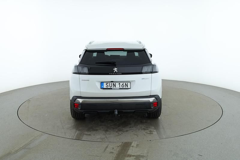Begagnad Peugeot 3008 Allure 303 HK (222 kW) 2021 Vit SUV