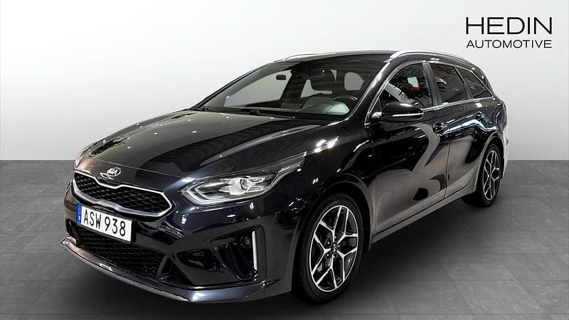 Svart Begagnad 2019 Kia Ceed Sportswagon GT-Line Kombi | 179 900 kr (Marknadspris) - Bild 1/4