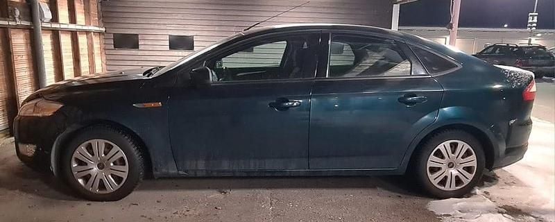 Begagnad Ford Mondeo 145 HK (106 kW) 2007 Halvkombi