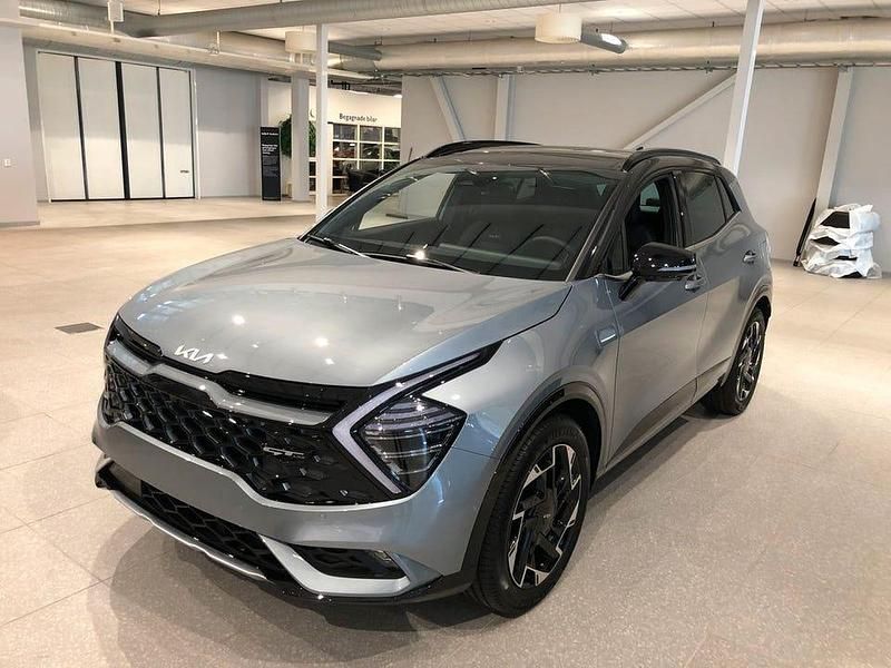 Lunar silver/black pearl Ny 2025 Kia Sportage GT-Line SUV | 485 000 kr (Marknadspris) - Bild 1/4