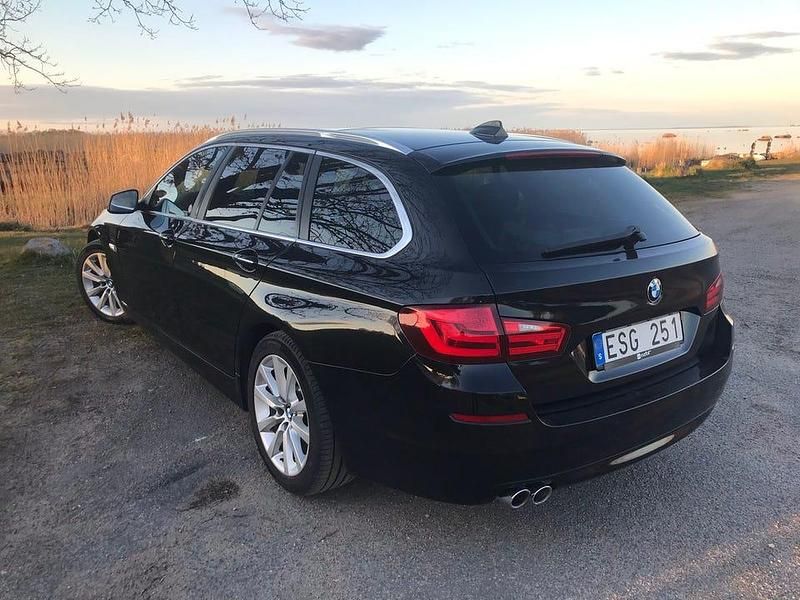 Begagnad BMW 520 184 HK (135 kW) 2012 Metallic Kombi