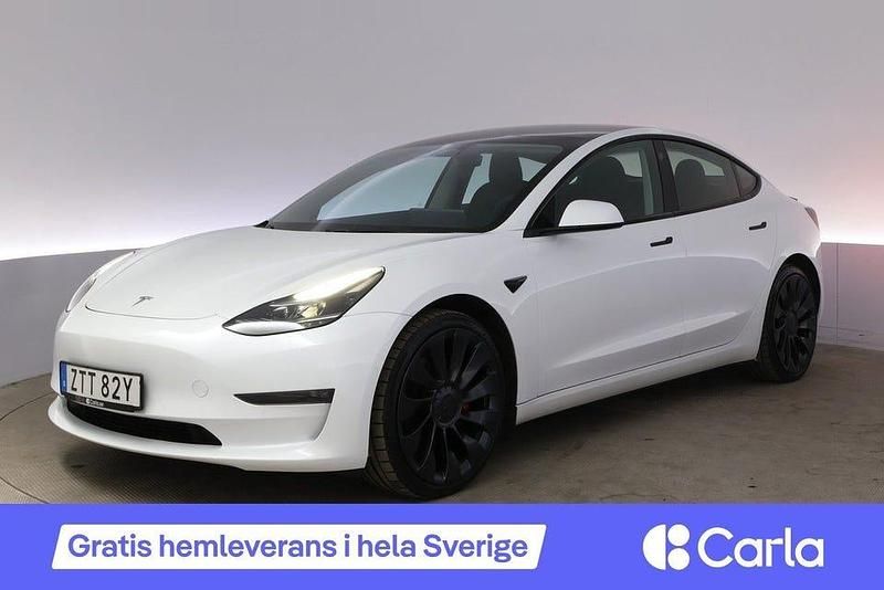 Begagnad Tesla Model 3 Performance 461 kW (627 HK) 2022 Vit Sedan