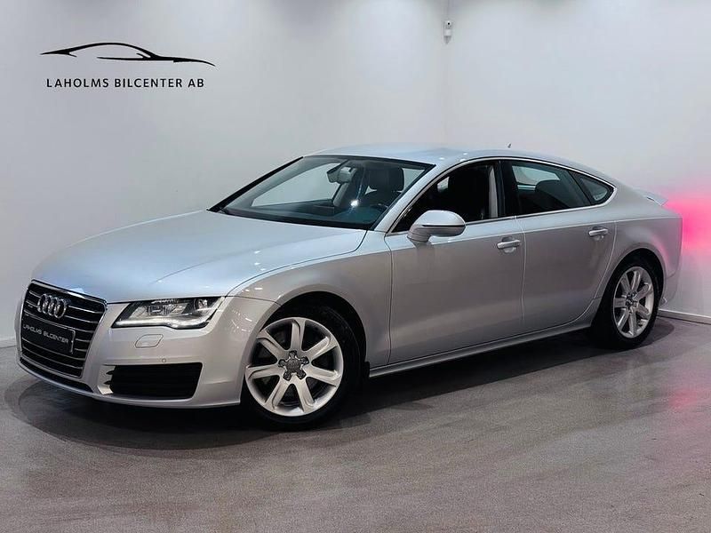 Silver Begagnad 2011 Audi A7 Sportback Halvkombi | 164 900 kr (Marknadspris) - Bild 1/4