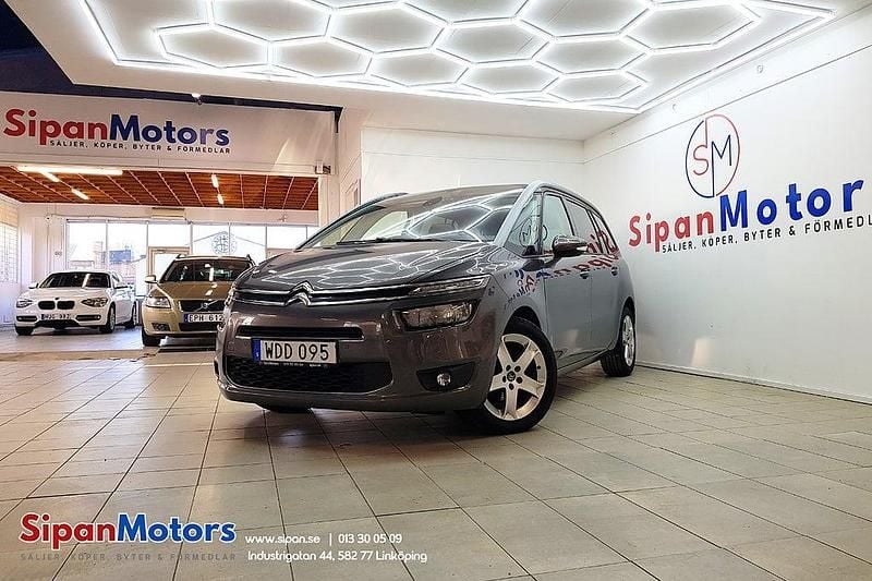 Grå Begagnad 2015 Citroën Grand C4 Picasso Minibuss | 99 000 kr (Marknadspris) - Bild 1/4