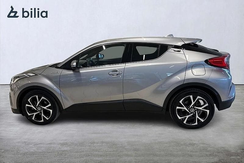 Begagnad Toyota C-HR Edition 124 HK (91 kW) 2018 Grå SUV