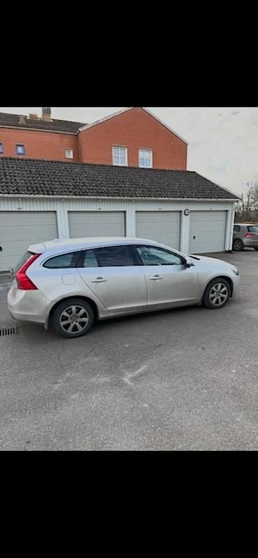 Begagnad Volvo V60 163 HK (119 kW) 2011 Kombi