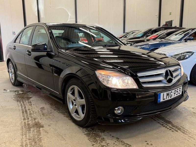 Begagnad Mercedes C180 Avantgarde 156 HK (114 kW) 2009 Svart