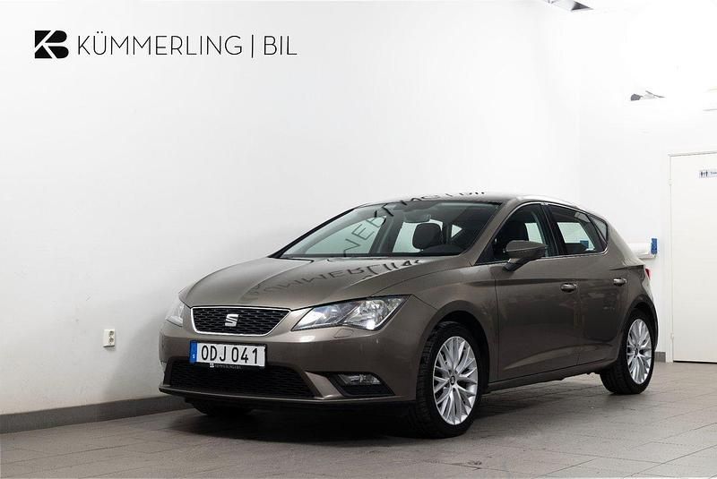 Brun Begagnad 2016 Seat Leon Style Halvkombi | 134 900 kr (Lite dyr) - Bild 1/4