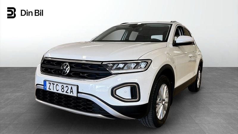 Vit Begagnad 2022 VW T-Roc Life SUV | 219 900 kr (Marknadspris) - Bild 1/4