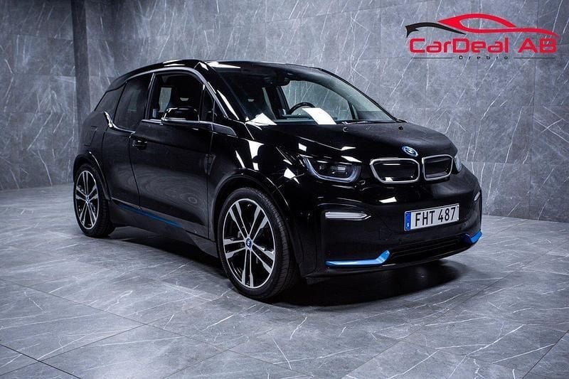 Svart Begagnad 2020 BMW i3 Halvkombi | 174 800 kr (Bra pris) - Bild 1/4