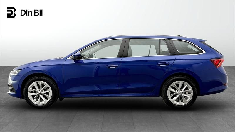 Begagnad Skoda Octavia Style 110 HK (80 kW) 2024 Energy blue Kombi