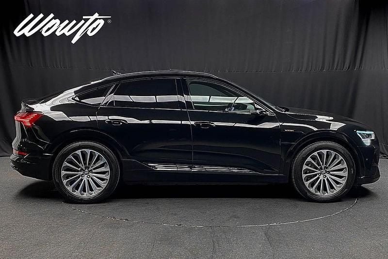 Begagnad Audi e-tron Sportback Advanced Plus 230 kW (313 HK) 2020 Svart SUV