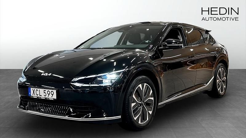 Svart (black) Begagnad 2024 Kia EV6 SUV | 499 000 kr - Bild 1/4
