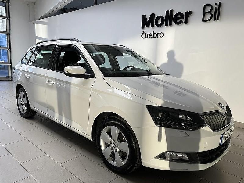 Begagnad Skoda Fabia Style 95 HK (69 kW) 2018 Candy white Kombi