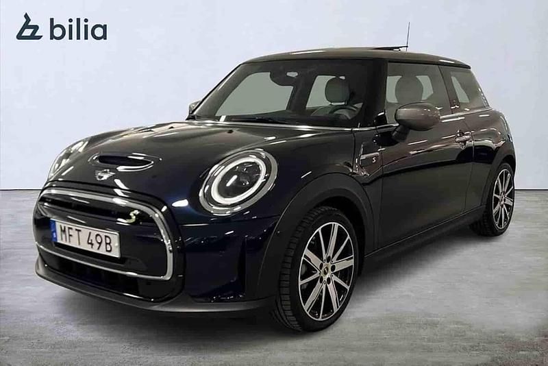 Blå Begagnad 2024 Mini Cooper SE Halvkombi | 249 900 kr - Bild 1/1