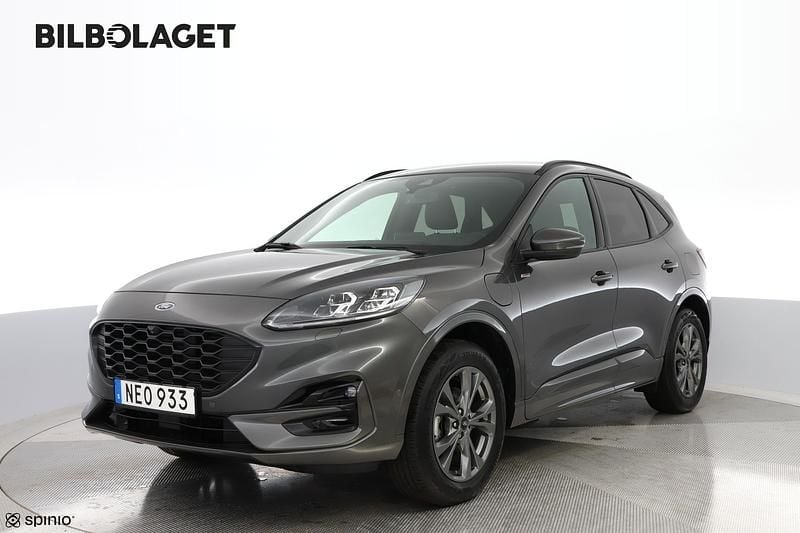 Grå Begagnad 2022 Ford Kuga ST-Line X SUV | 264 800 kr (Marknadspris) - Bild 1/4
