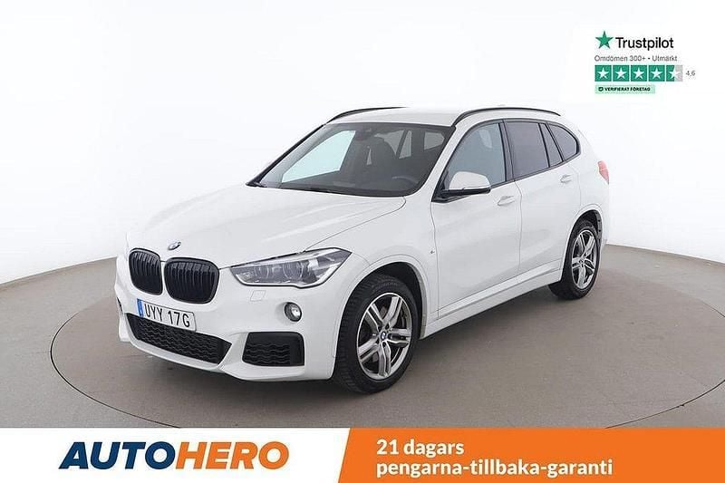 Vit Begagnad 2019 BMW X1 M Sport SUV | 255 000 kr (Marknadspris) - Bild 1/4