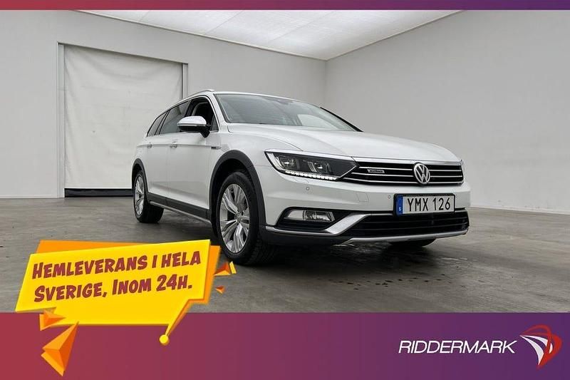 Vit Begagnad 2018 VW Passat Alltrack Executive Kombi | 174 900 kr (Marknadspris) - Bild 1/3