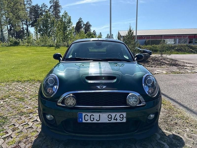 Begagnad Mini Cooper SD 143 HK (105 kW) 2012 Grön Halvkombi