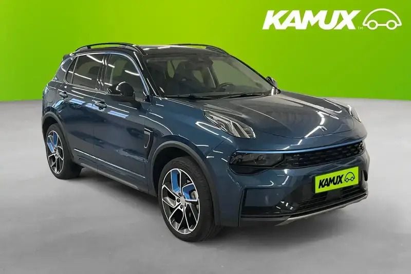 Blå Begagnad 2021 Lynk & Co 01 SUV | 263 800 kr (Marknadspris) - Bild 1/4