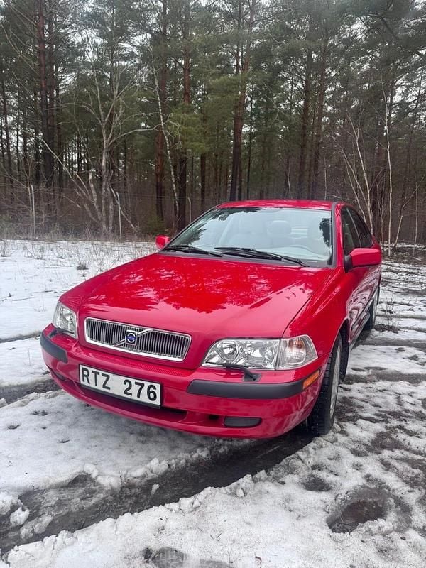 Begagnad Volvo S40 122 HK (89 kW) 2001 Sedan