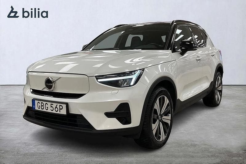 Begagnad Volvo XC40 Core 185 kW (252 HK) 2022 Vit SUV