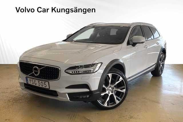 Vit Begagnad 2018 Volvo V90 CC Pro Kombi | 299 900 kr (Marknadspris) - Bild 1/4