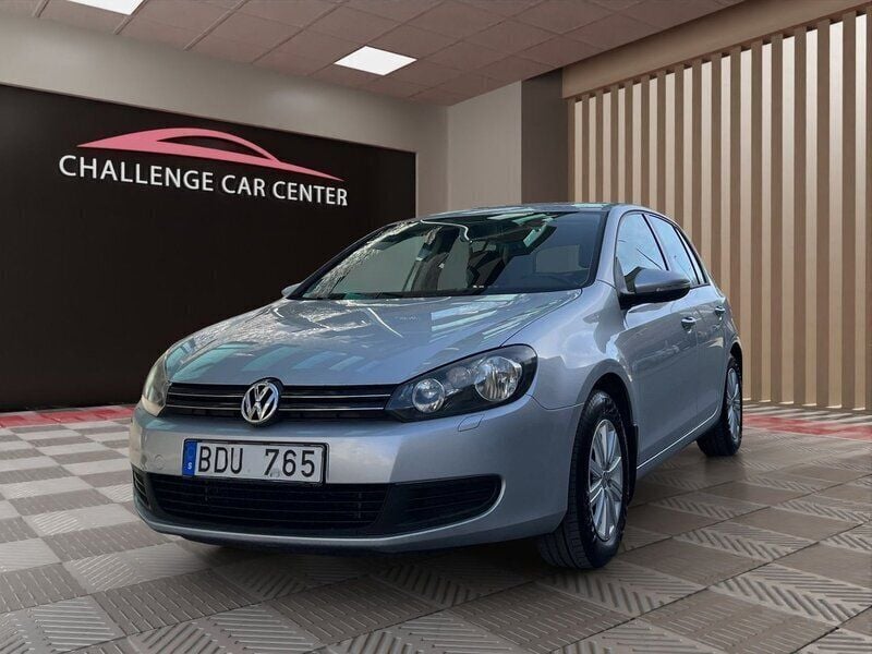 Silver Begagnad 2012 VW Golf VII Halvkombi | 59 900 kr (Marknadspris) - Bild 1/4