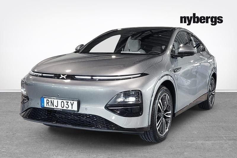 Grå Begagnad 2024 XPENG G6 SUV | 559 000 kr - Bild 1/4
